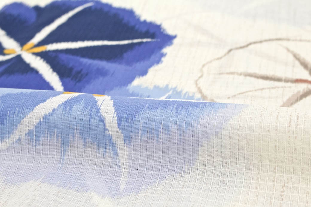 夏祭りや花火大会におすすめな女性向けの浴衣