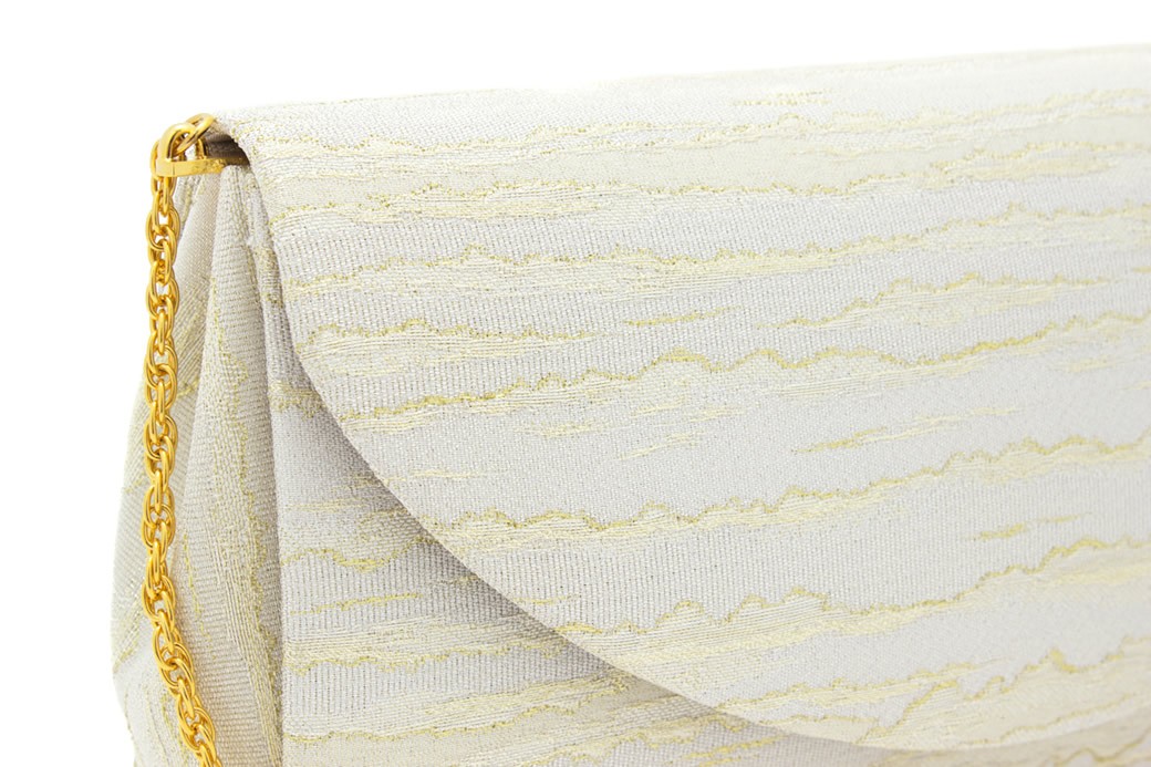 SOUBIEN（創美苑） 草履バッグセット 留袖 高級佐賀錦 銀色 シルバー