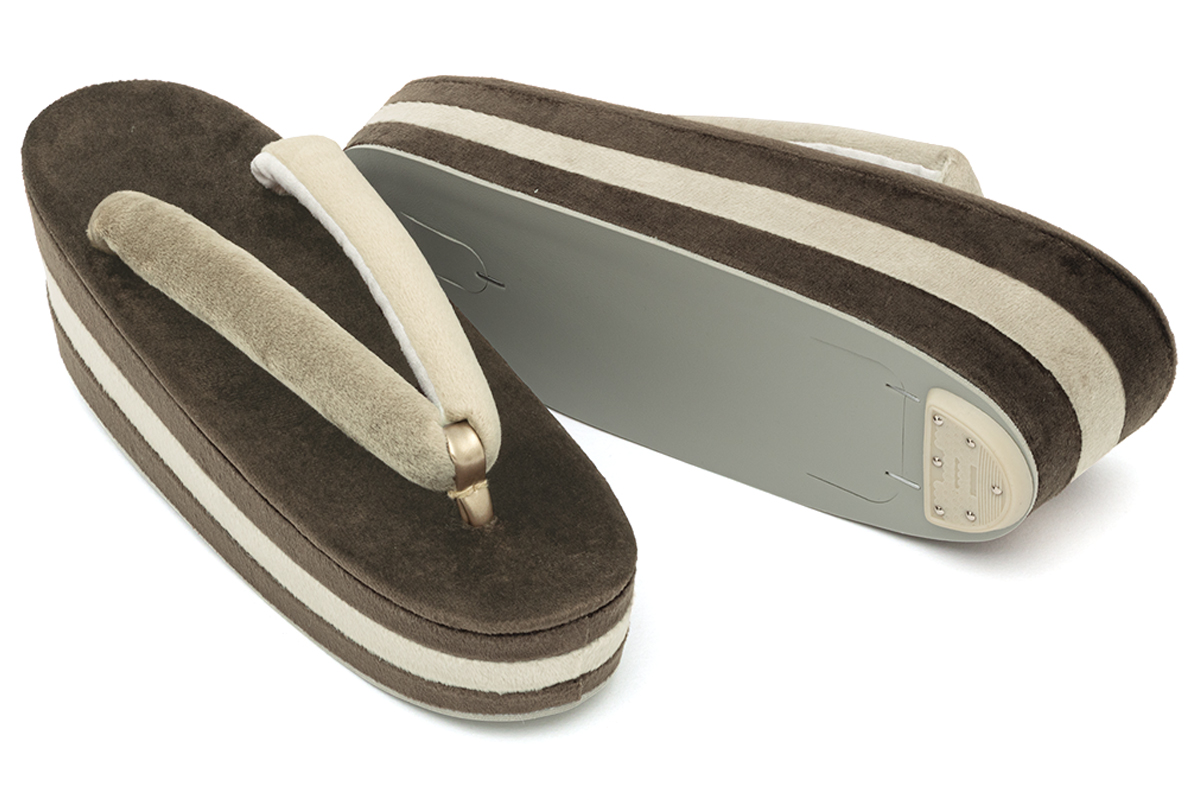 SOUBIEN（創美苑） 草履バッグセット 成人式 振袖 茶色 ベロア 草履