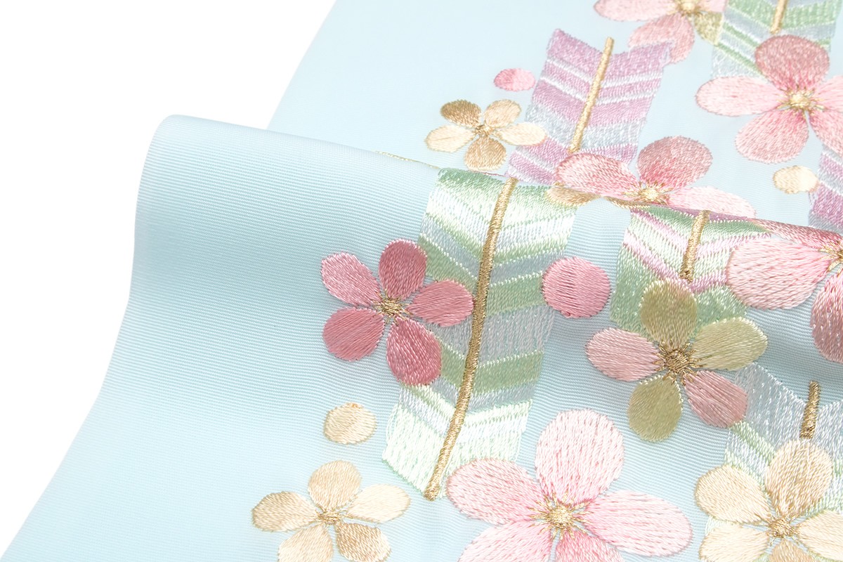 SOUBIEN（創美苑） 半襟 刺繍 振袖 半衿 成人式 水色 カラフル 梅 花 
