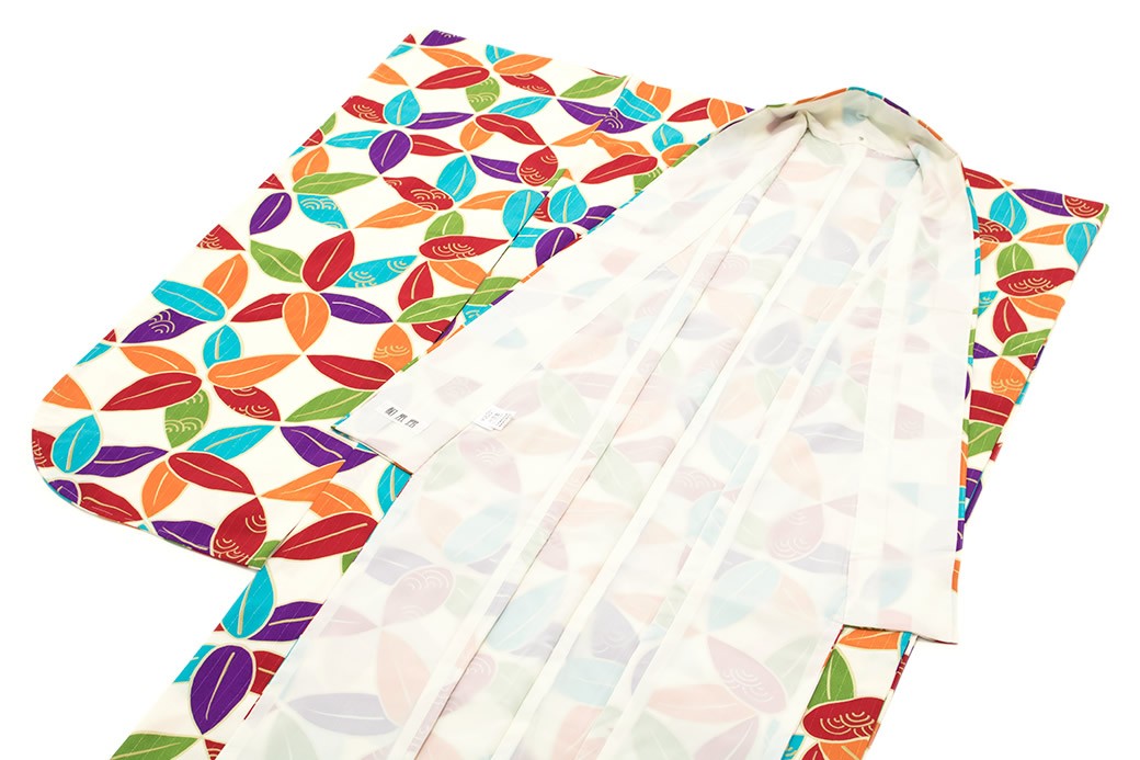 振袖 ブランド 和風館 カラフル 白系 赤 水色 笹丸 菊 桜 ラメ 小紋振袖 振り袖 ふりそで 成人式 結婚式 販売 女性 レディース 仕立て上がり fu341m-4451_3.jpg