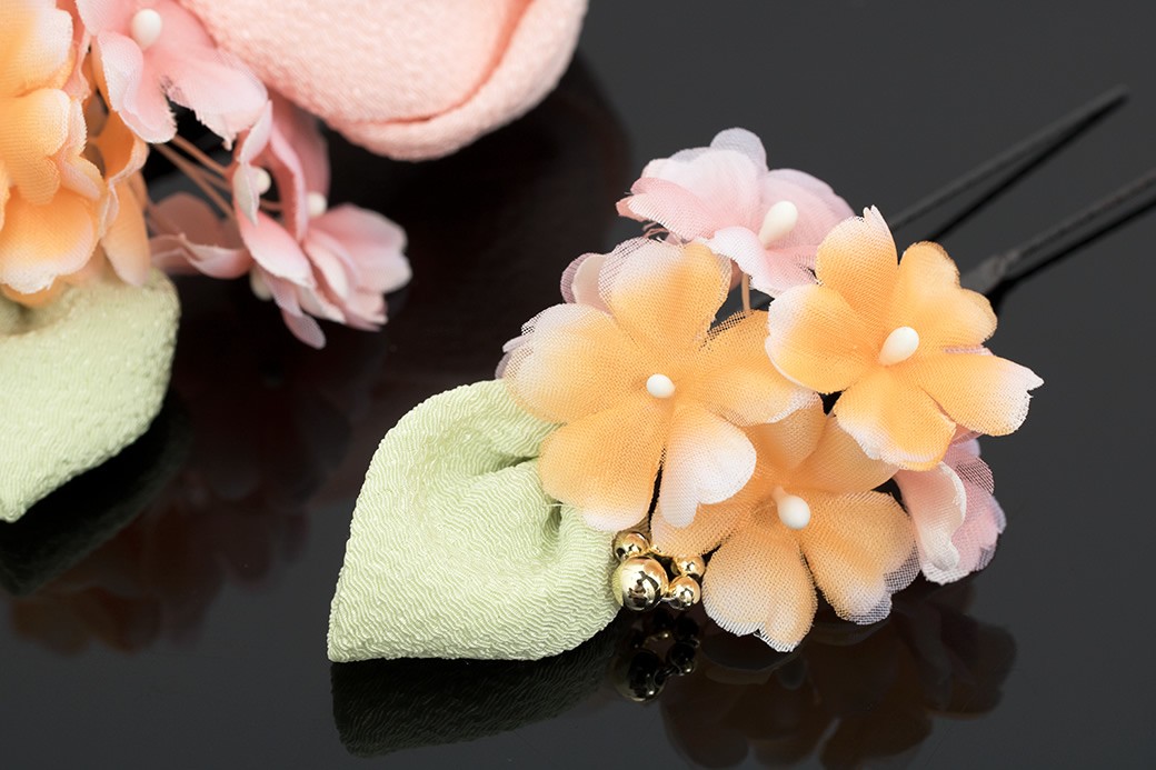 SOUBIEN（創美苑） 髪飾り つまみ細工 2点セット 桜色 ピンク 薄橙色