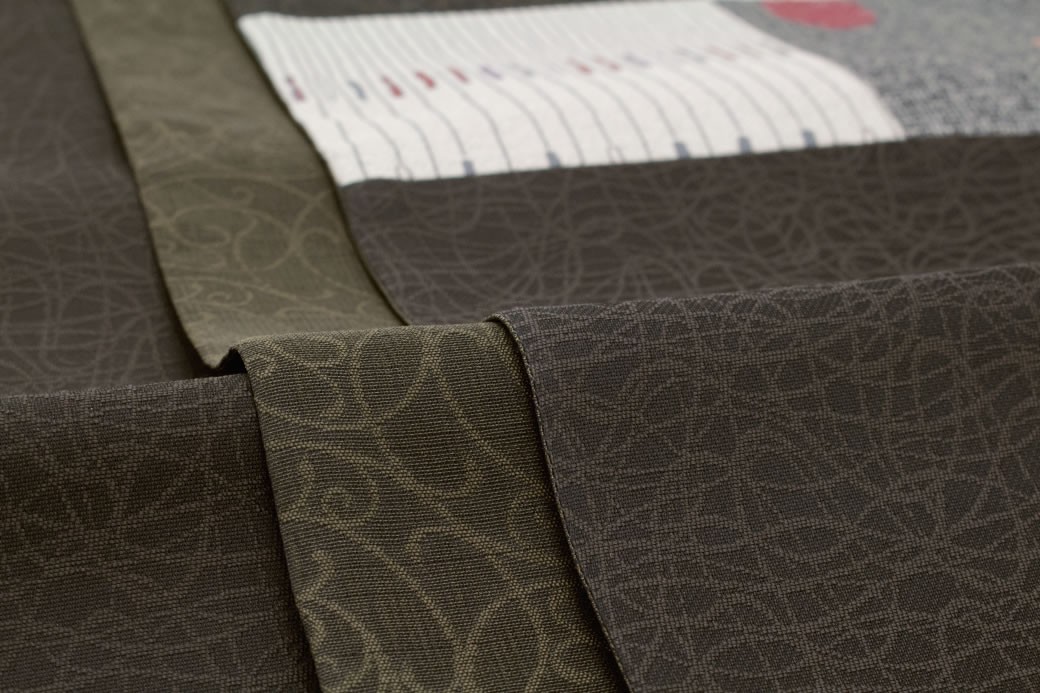 袋帯 未仕立て ブランド 和工房あやぎぬ 濃茶 ブラウン 灰色 グレー 白