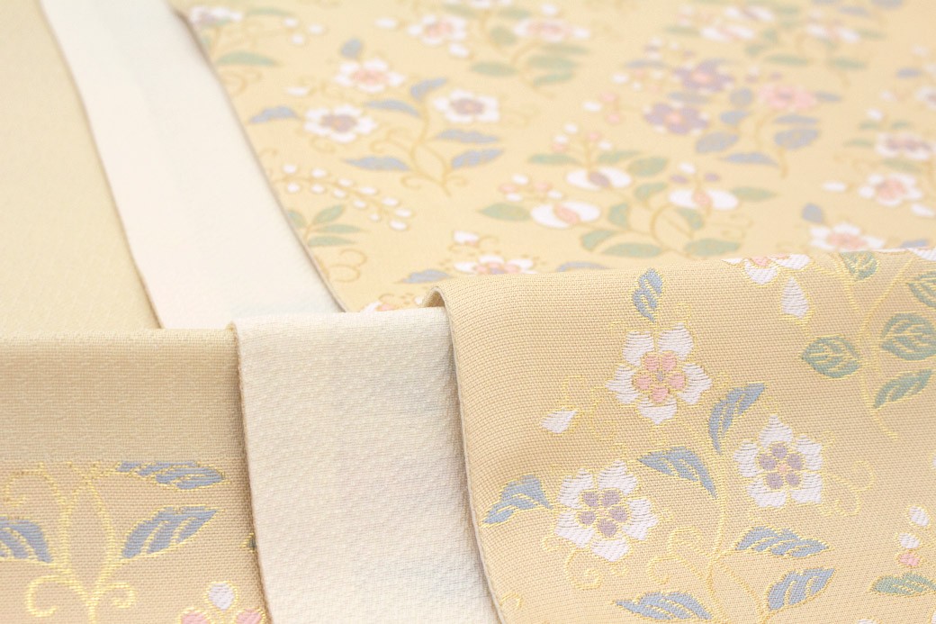 未仕立て】袋帯 訪問着 薄黄色 クリームイエロー 水色 緑 名物裂 唐花