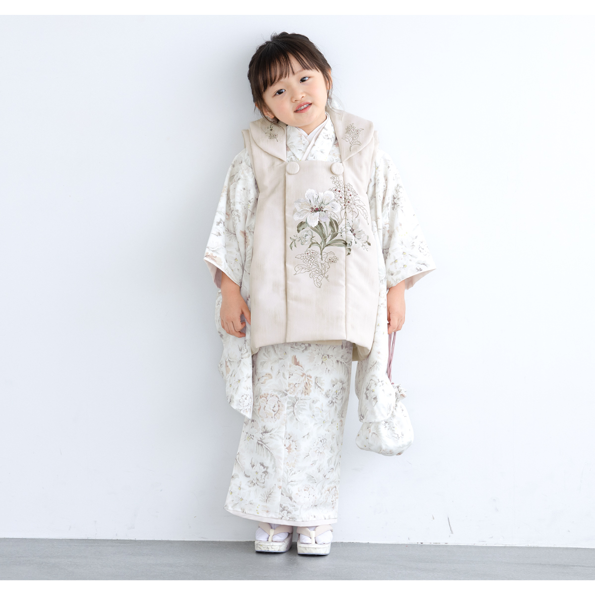 SOUBIEN（創美苑） レンタル 七五三 女の子 3歳 着物 被布 フルセット