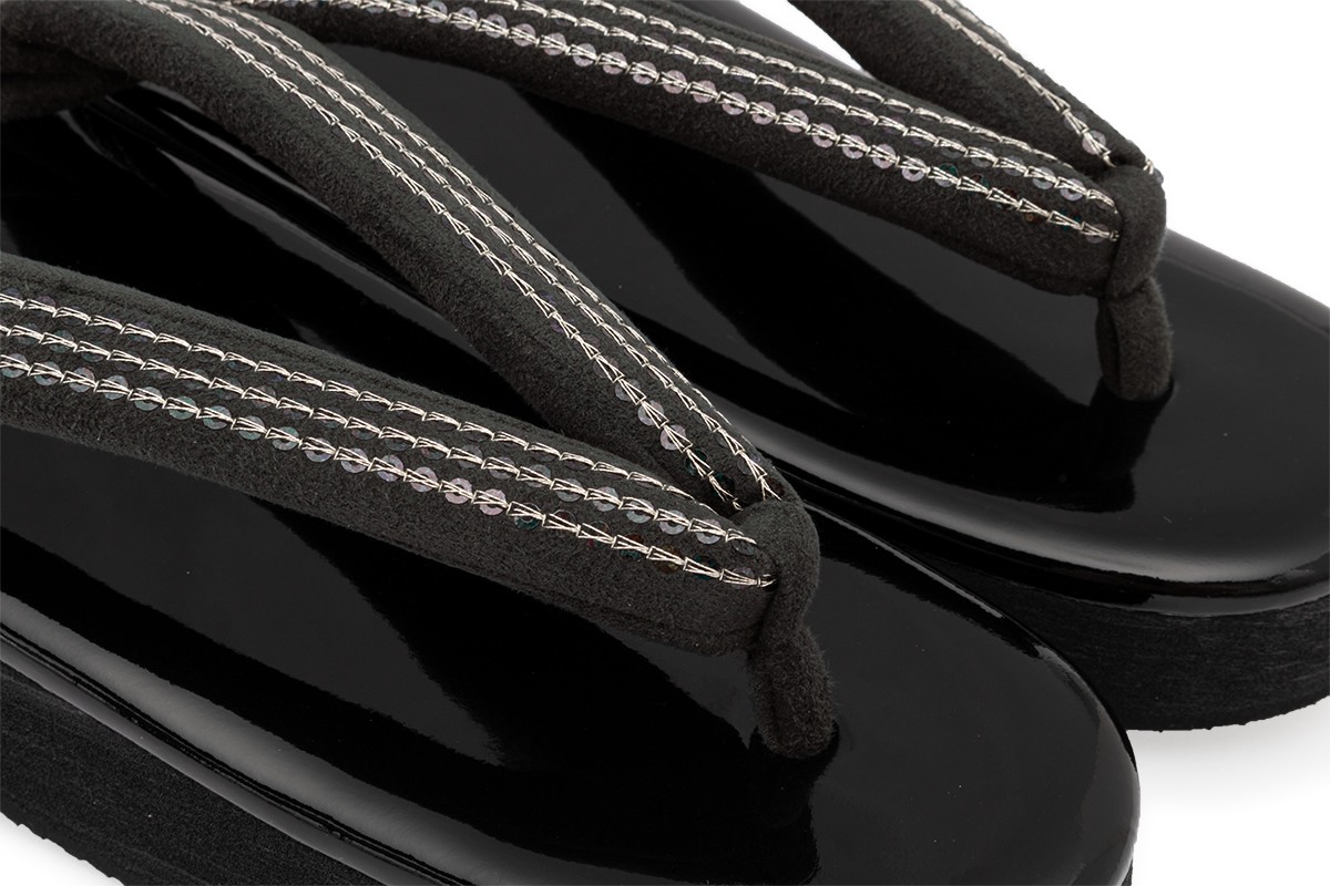 カレンブロッソ　草履　Ｓ SOUBIEN 草履 レディース 菱屋 カレンブロッソ 黒 ブラック 赤