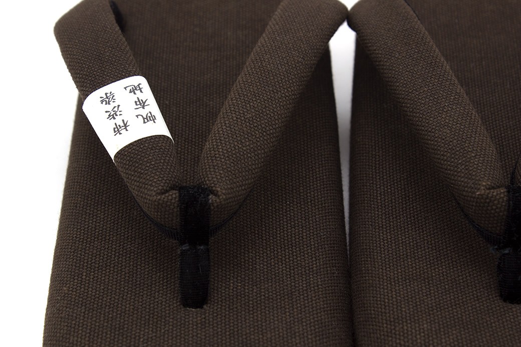 雪駄 メンズ 焦茶色 ダークブラウン 柿渋染め 帆布 優花緒 男性用 せった セッタ カジュアル向け 和装小物 履物 日本製 【Mサイズ】【Lサイズ】 SOUBIEN（創美苑） 雪駄 メンズ 焦茶色 ダークブラウン 柿渋染め 帆布