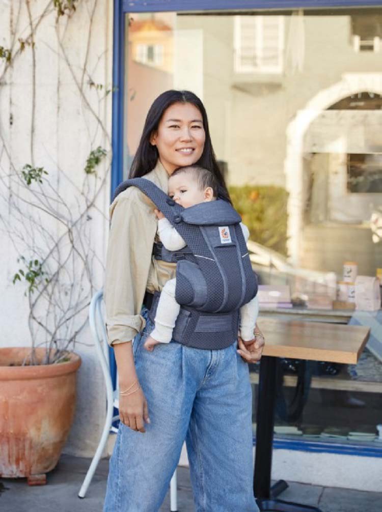 ergobaby OMNI Breeze へザードデニムブルー OMNI Breeze / へザードデニムブルー | エルゴベビー オンライン