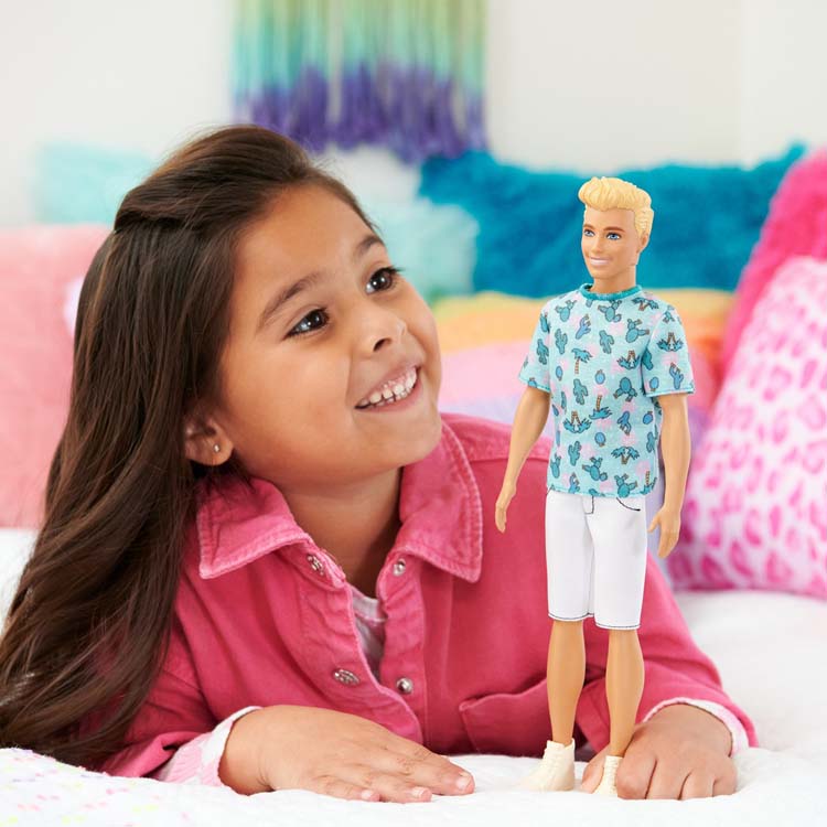 バービー ケン ファッショニスタ ブルーピンクTシャツ 着せ替え人形 HJT10 ( 1体 )/ バービー(Barbie)