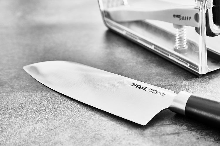 [専用出品]ヨーロッパ刻印あり 小さなシルバーテーブルナイフ3本 専用出品]ヨーロッパ刻印あり 小さなシルバーテーブルナイフ3本 Amazon