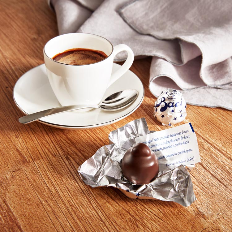 訳あり)BACI(バッチ) ミルクチョコレート BAG ( 4個入 ) : 爽快 訳あり)BACI(バッチ) ミルクチョコレート BAG ( 4個入 ) : 爽快