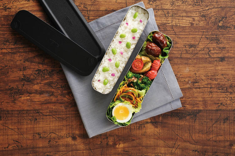 Amazon｜Bento Tek スクエア ブラック&レッド 和風弁当箱 - 4