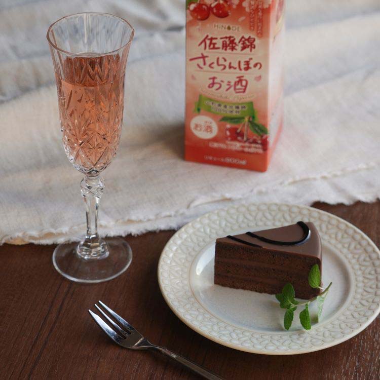 HiNODE 佐藤錦さくらんぼのお酒 ( 900mL )/ 日の出 : 爽快ドラッグ