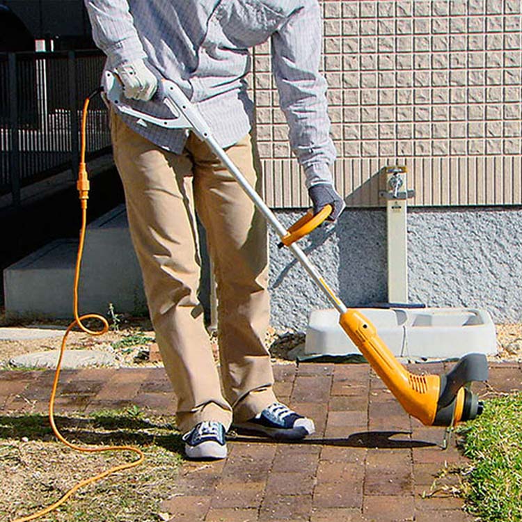 RYOBI 電動芝刈り機 AK-3710 RYOBI リョービ 刈払機(草刈機) AK-3710 ナイロンカッタ専用