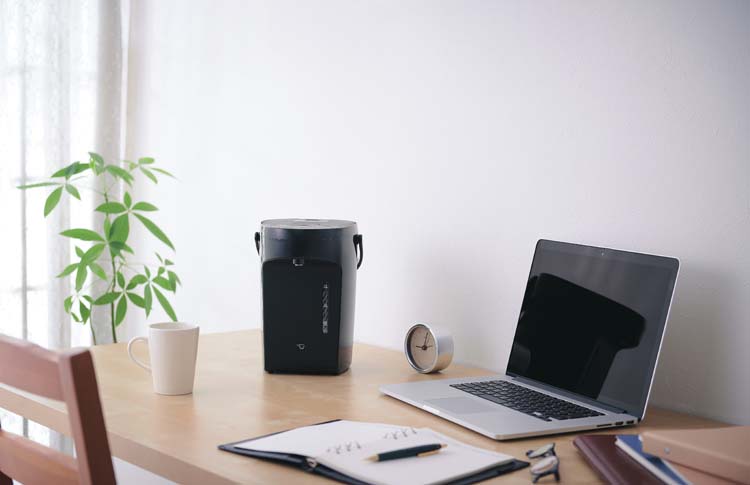 象印マイコン沸とう電気ポットCP-EA20-BM(ストレートブラック) マイコン沸とう電動ポット 2.0L ストレートブラック | 象印 | CP