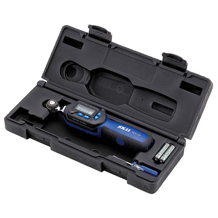 SK11 デジタルトルクレンチ　SDT3-030 ソケット2種付き SK11 デジタルトルクレンチ ケース付 SDT3-030 9.5mm(3／8インチ) 52山