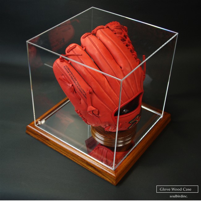 グローブ展示用 アクリルケース UV２mm厚 ★　木目風底板 wood-glove01.jpg