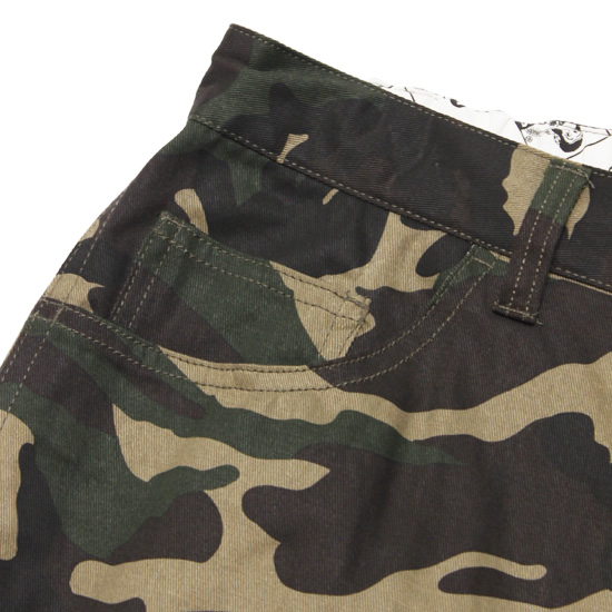 BEN DAVIS（ベンデイビス） ペインターショーツ ハーフパンツ CAMO