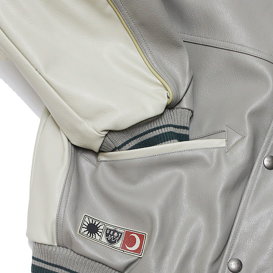 [美品/XL] ラムレザー キルティング レザージャケット 刺繍ワッペン ラム革ジャケット ジャンパー フライトジャケット ワッペン 本革