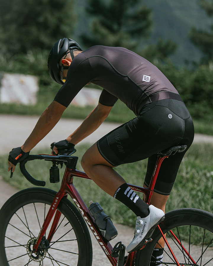 Monton［モントン］プロモデル半袖サイクルジャージ［自転車用/メンズ］Obake 男性用ショートスリーブ紫外線対策UV対策 -  スポーツキッド：機能性インナー、アンダーシャツやサイクルジャージ、パンツを企画、販売。