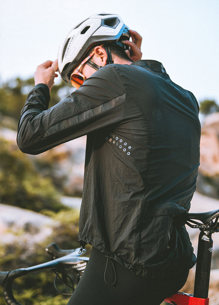 Monton［モントン］軽量防風サイクリングジャケット［ウインドブレーカー/自転車用］CJattack -  スポーツキッド：機能性インナー、アンダーシャツやサイクルジャージ、パンツを企画、販売。