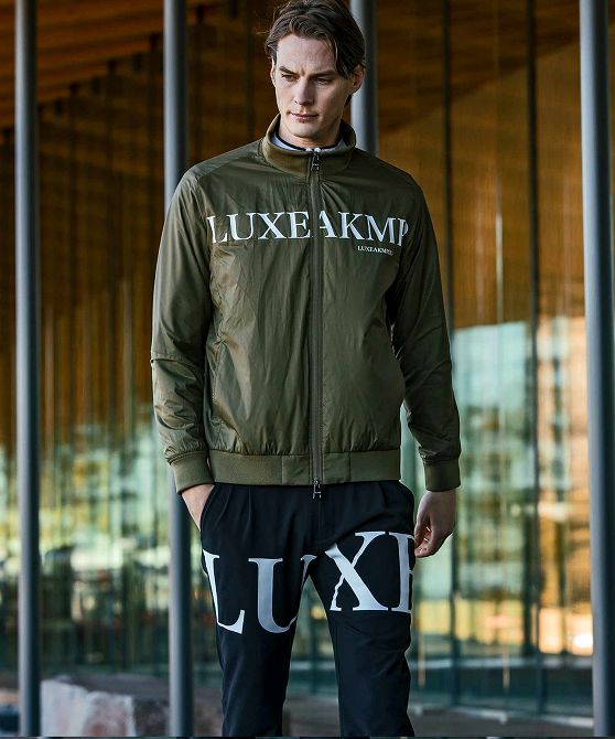 LUXE AKM PLUS リュクスエイケイエムプラス ゴルフ 軽量フルジップ