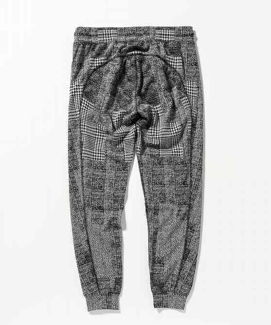 1PIU1UGUALE3 RELAX ウノピゥウノウグァーレトレ リラックス ハウンド