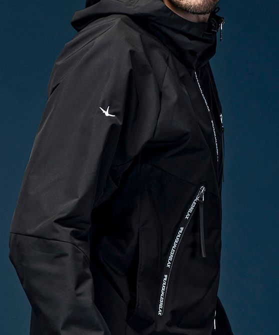 1piu1uguale3 マウンテンパーカー　ブルゾン　ブラック　Ⅵ フルジップ 1PIU1UGUALE3 RELAX マウンテンパーカー ウインドブレーカー