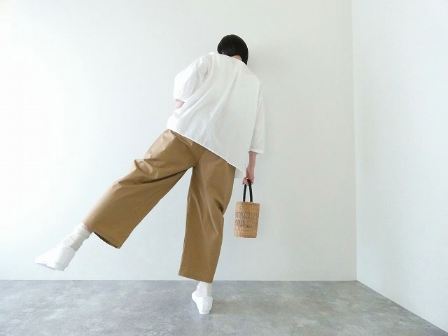 新品下げ札付き！NARU タイプライターエアフローエッグパンツ(663907) NARU タイプライターエアフローエッグパンツ(663907) : SPACE MOO