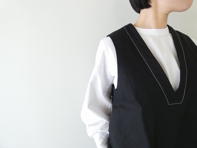 美品✨ AEWENMATOPH C/LラチネVネックベスト リネンkazumi MidiUmi(ミディウミ) コットンリネンVネックベスト(1-739815