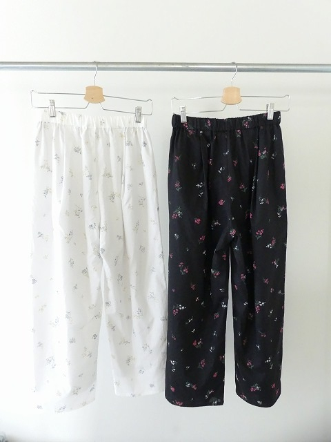SALE】mizuiro ind(ミズイロインド) スモールフラワープリントパンツ(1