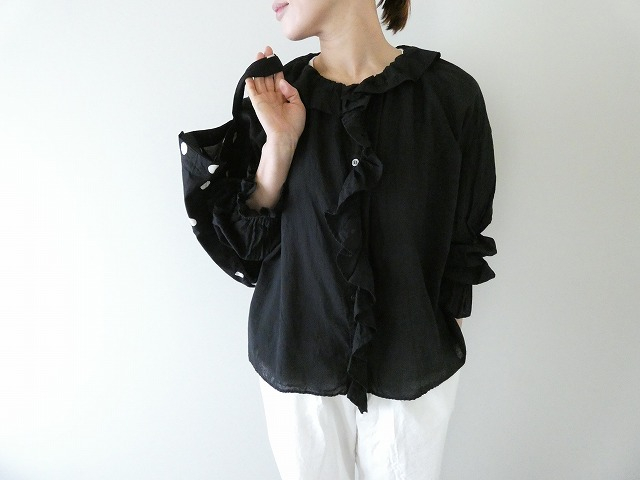 Veritecoeur(ヴェリテクール) コットンボイルフリルブラウス(VC-2725