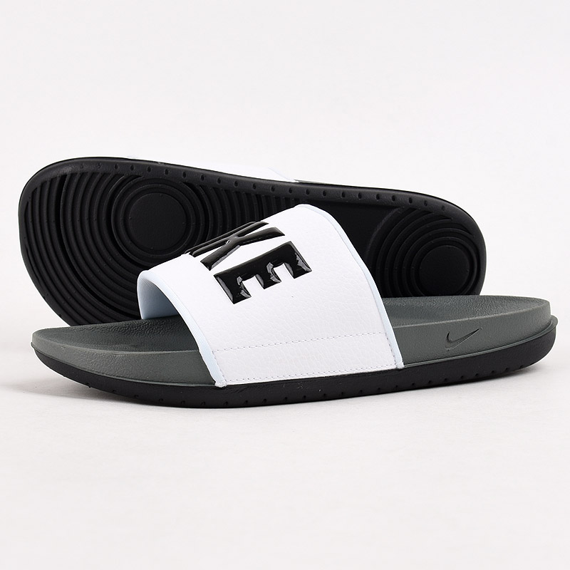 一度着用のみ　NIKE スポーツサンダル 4-nc-m-bq4639-409.jpg