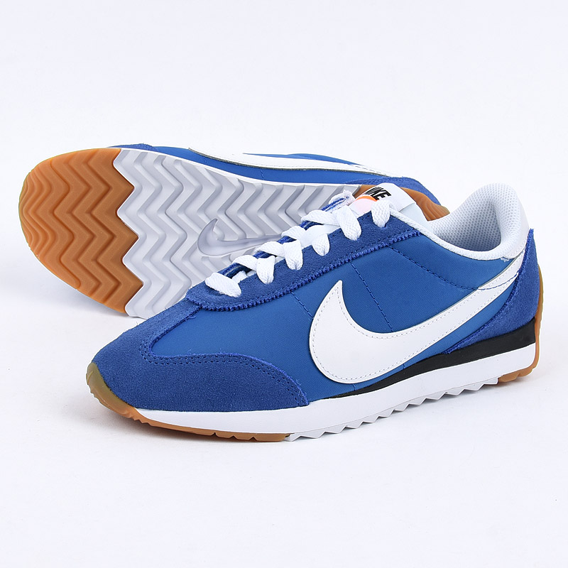 NIKE（ナイキ） レディース スニーカー カジュアル シューズ