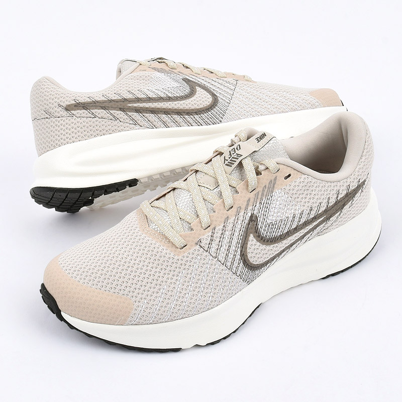 NIKE（ナイキ） レディース スニーカー シューズ スポーツ ランニング