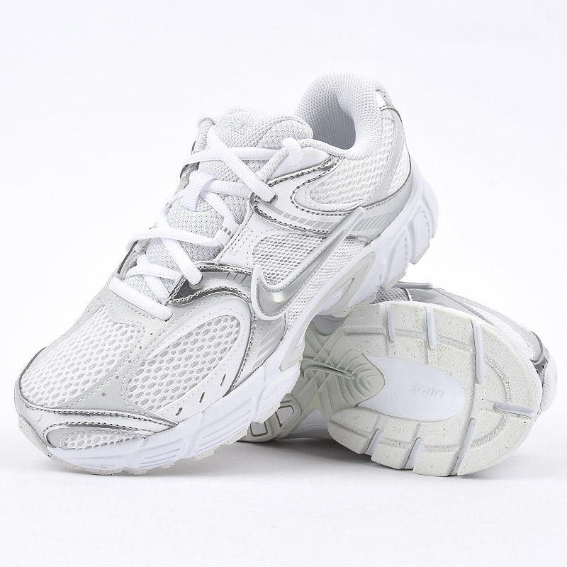 NIKE（ナイキ） レディース スニーカー カジュアル シューズ