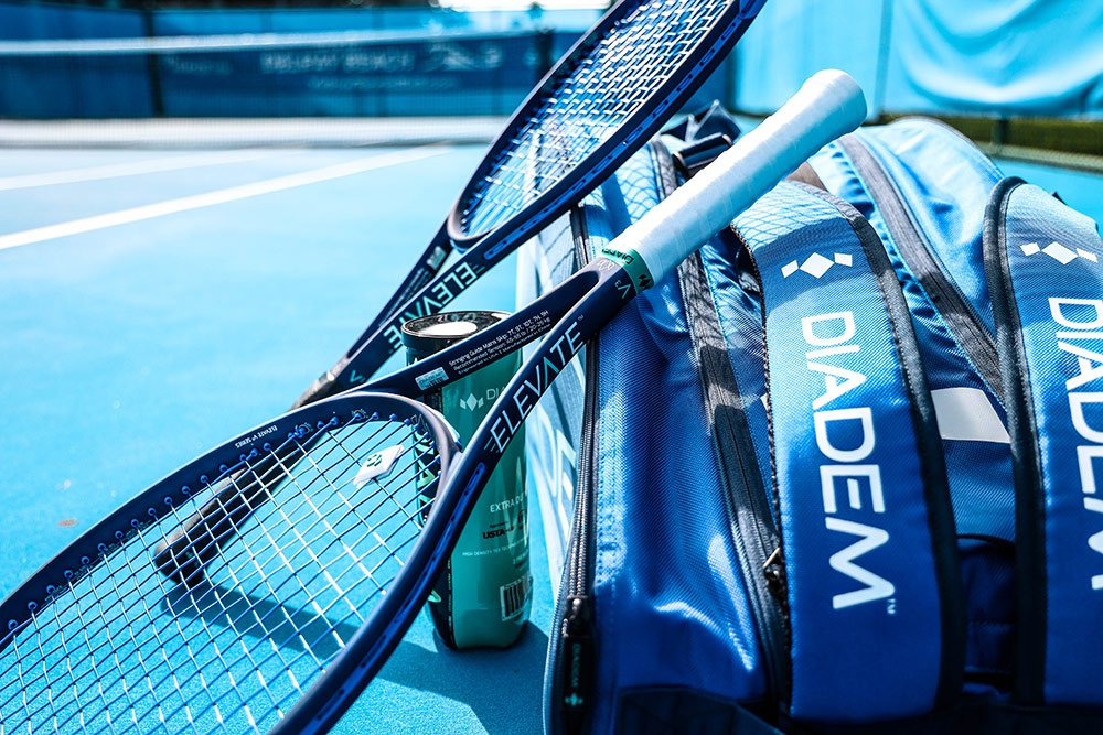 アリーナ（arena） ダイアデム DIADEM テニスラケット エレベート