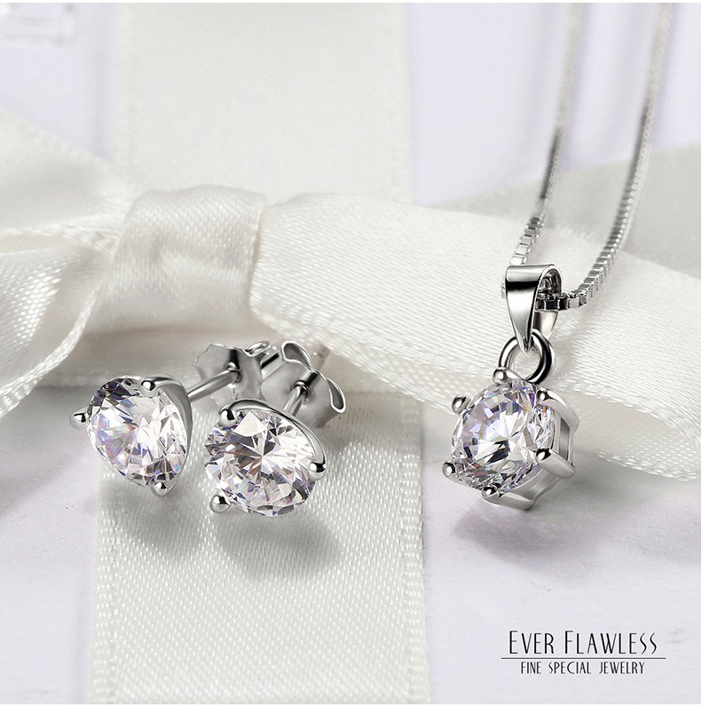 金 ネックレス レディース イニシャル ネックレス ゴールド