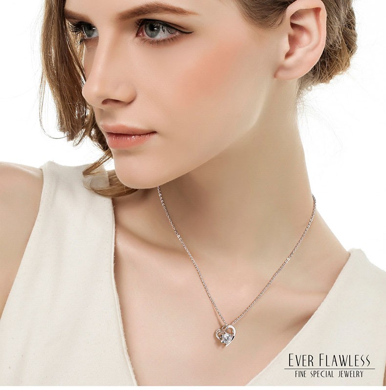 SWAROVSKI スワロフスキー ジルコニア採用 ハート レディース