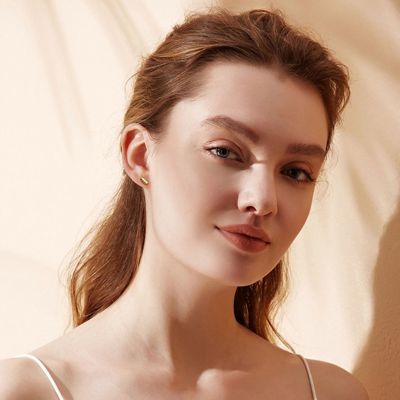 金 ネックレス レディース イニシャル ネックレス ゴールド