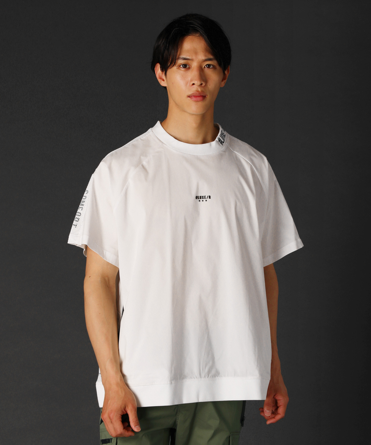【ラスト1・最終値下】サウスケープ　ハイネック花モチーフ・ゴルフトップス半袖　S LUXE/R（ラグジュ） 【セットアップ対応】 ゴルフウェア メンズ プル