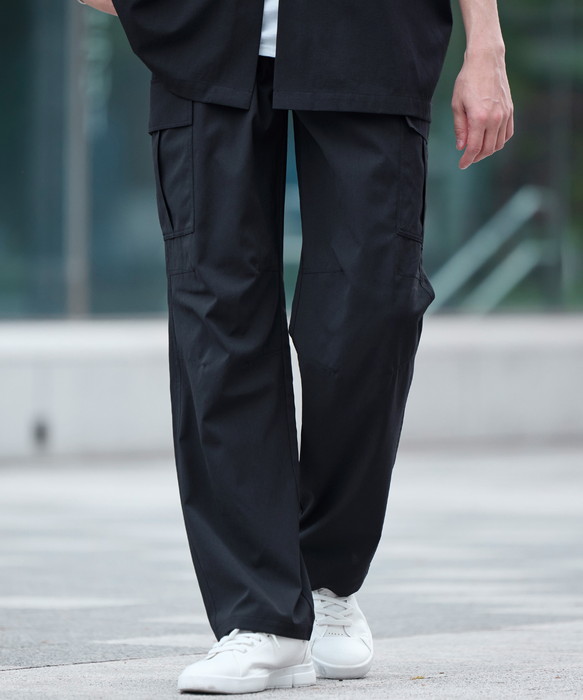 E Relaxed Tapered カーゴパンツ ブラック ALMOSTBLACK - 【ラスト1点】 ZIPPER PANTS / カーゴパンツ