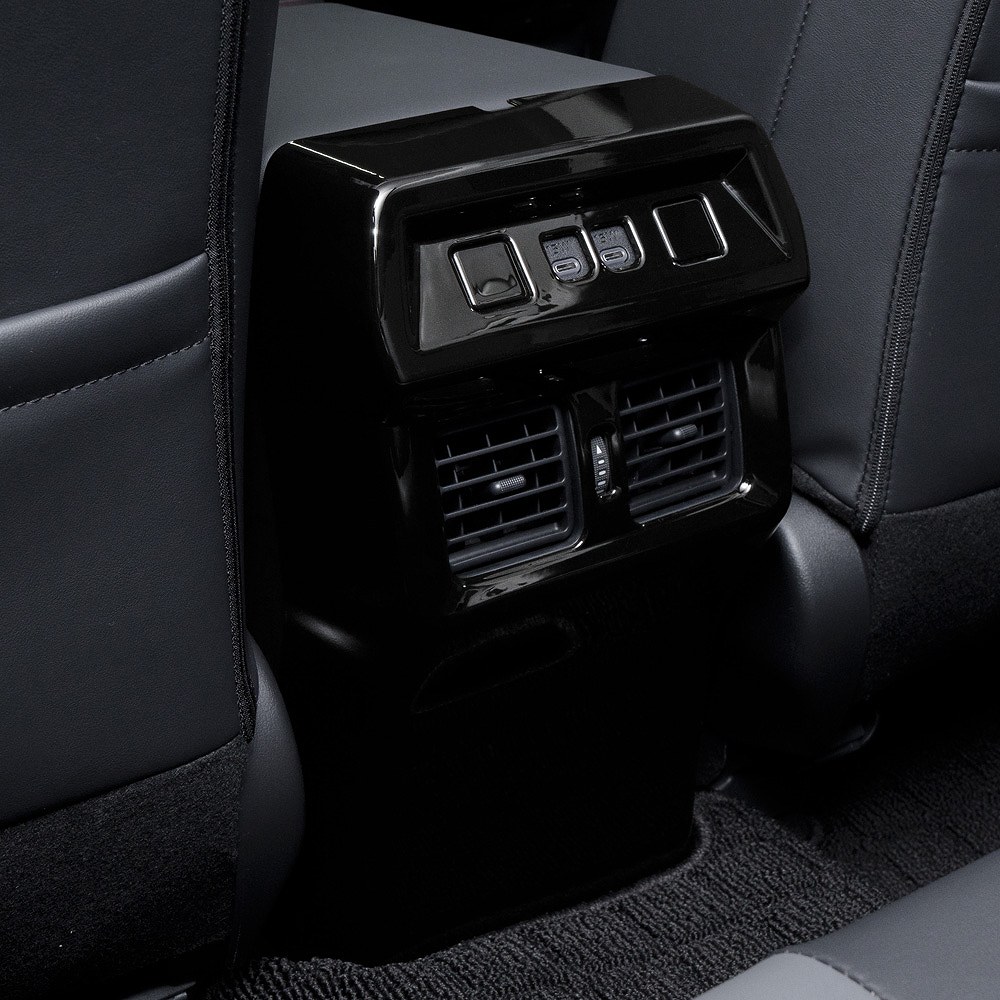 シェアスタイル 【予約販売 7月下旬入荷予定】 RAV4 60系 センター
