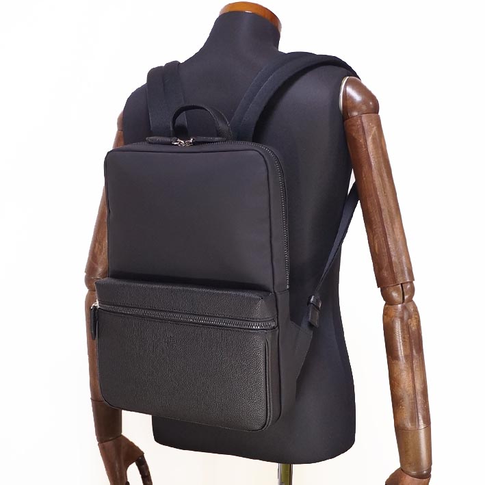 新品未使用　　LANVIN レザーバックパック LANVIN COLLECTION ランバンコレクション 牛革使い リュック
