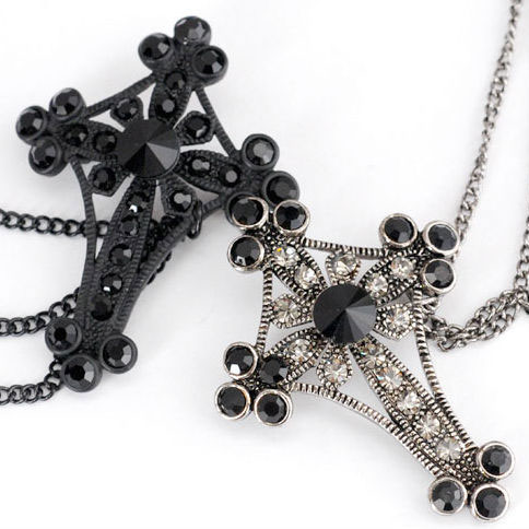 ラペルピン メンズ 十字架 シルバー ブラック ラインストーン | 