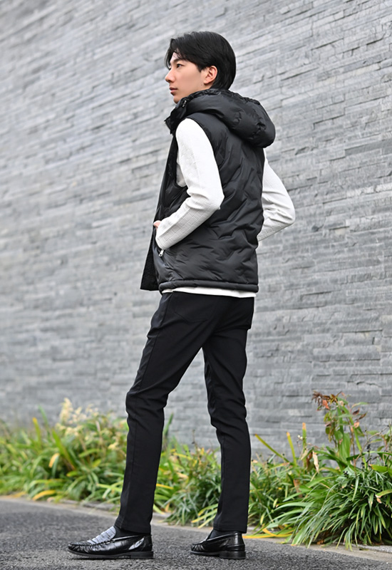 ダウンベスト メンズ シームレス 撥水加工 秋冬 フード取り外し可 無地 モード アウトドア サーフ 暖かい 軽い 細身 タイト 白 黒 ホワイト ブラック M L XL |  | 08