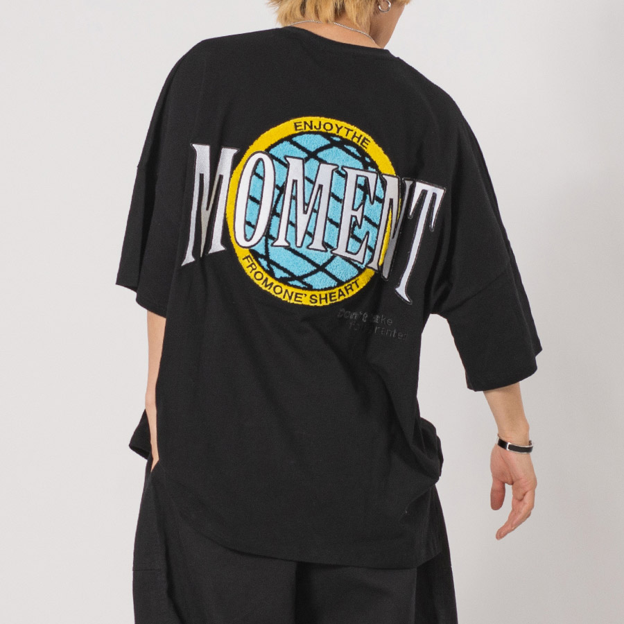 RE730 MOMENTサガラ刺繍モンスターシルエットTシャツ メンズ RE730 MOMENTサガラ刺繍モンスターシルエットTシャツ メンズ