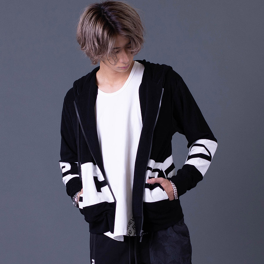 ロゴアップリケパイルパーカー ジップパーカー リラックスウェア シンプル ホワイト ベージュ ブラック 白 茶 黒 M L XL REGIEVO レジエボ | REGIEVO | 03