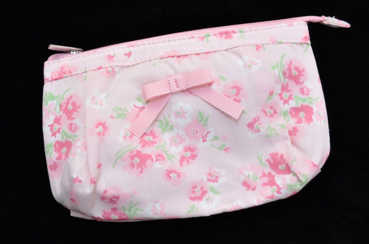 LAURA ASHLEY（ローラアシュレイ） フラワー ポーチ タオルハンカチ