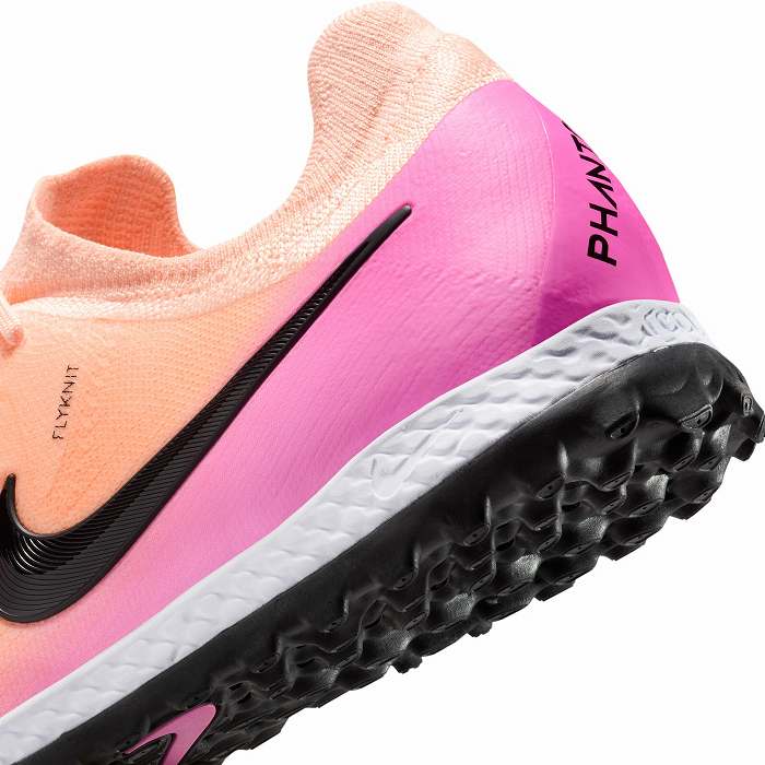 NIKE（ナイキ） ファントム GX 2 PRO TF(クリムゾンティント) FJ2583